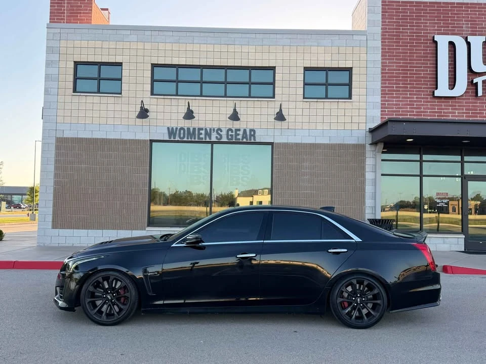 2017 Cadillac CTS-V 3rd Gen - Image 3 of 9