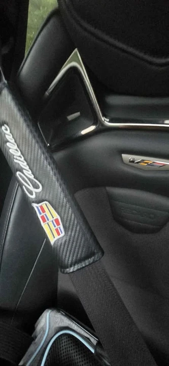 2017 Cadillac CTS-V 3rd Gen - Image 14 of 17