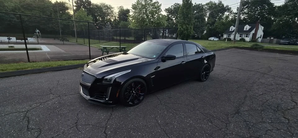 2017 Cadillac CTS-V 3rd Gen - Image 15 of 17