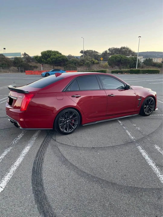2017 Cadillac CTS-V 3rd Gen - Image 4 of 16