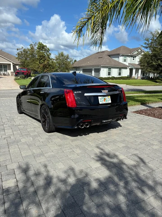 2017 Cadillac CTS-V 3rd Gen - Image 6 of 12
