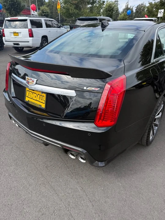 2017 Cadillac CTS-V 3rd Gen - Image 7 of 8