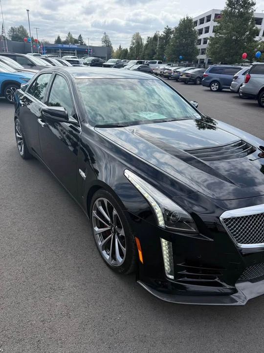 2017 Cadillac CTS-V 3rd Gen - Image 3 of 8