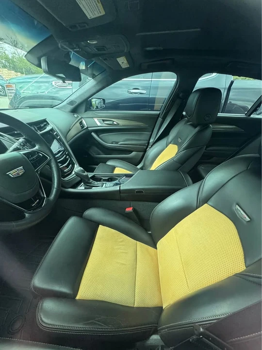 2017 Cadillac CTS-V 3rd Gen - Image 4 of 5
