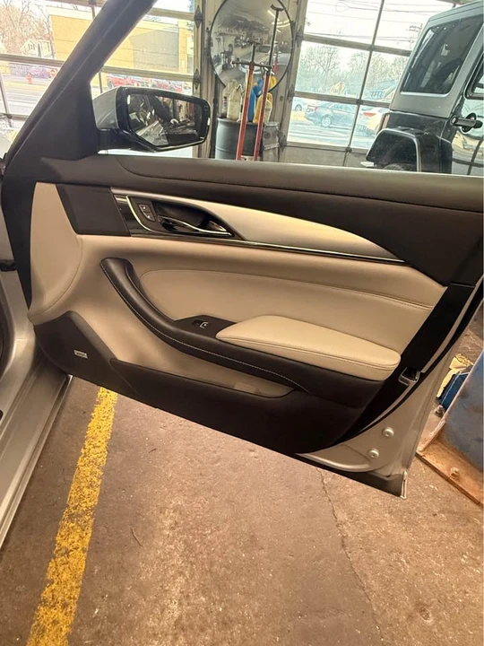2017 Cadillac CTS 3rd Gen - Image 5 of 7