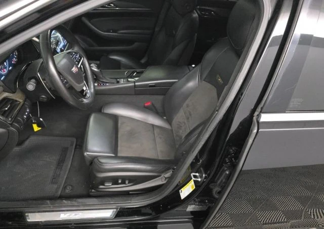 2017 Cadillac CTS-V 3rd Gen - Image 6 of 13