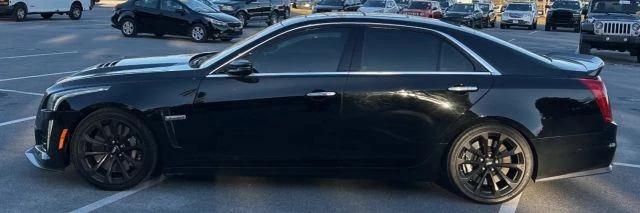 2017 Cadillac CTS-V 3rd Gen - Image 7 of 8