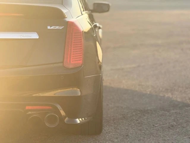 2017 Cadillac CTS-V 3rd Gen - Image 17 of 21