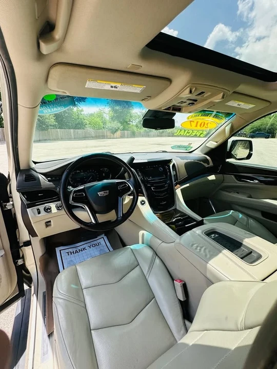 2017 Cadillac Escalade 4th Gen - Image 6 of 6