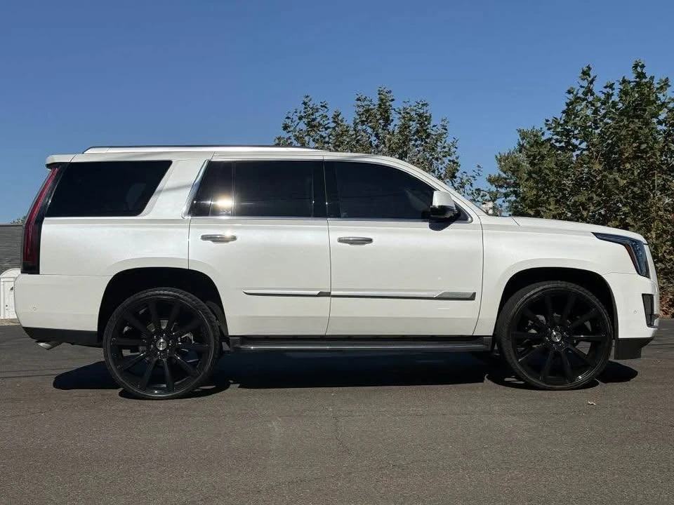 2017 Cadillac Escalade 4th Gen - Image 4 of 19