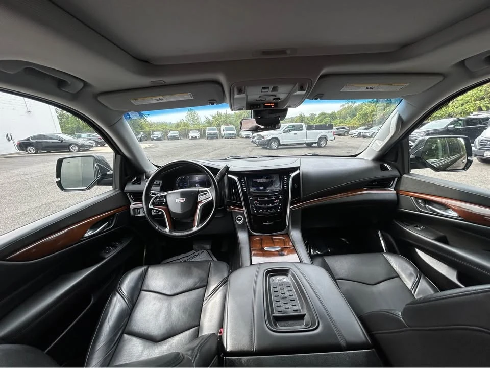 2017 Cadillac Escalade 4th Gen - Image 3 of 6