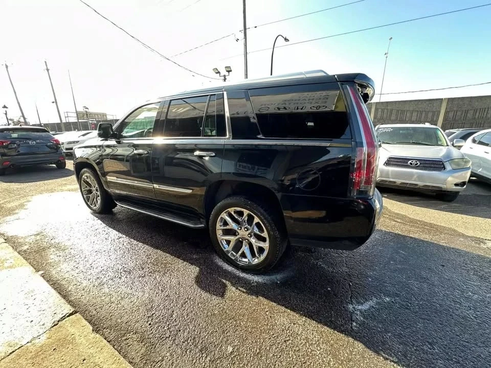 2017 Cadillac Escalade 4th Gen - Image 7 of 7