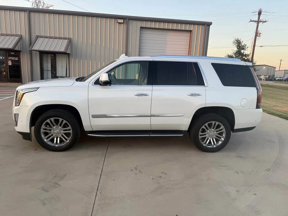 2017 Cadillac Escalade 4th Gen - Image 4 of 17