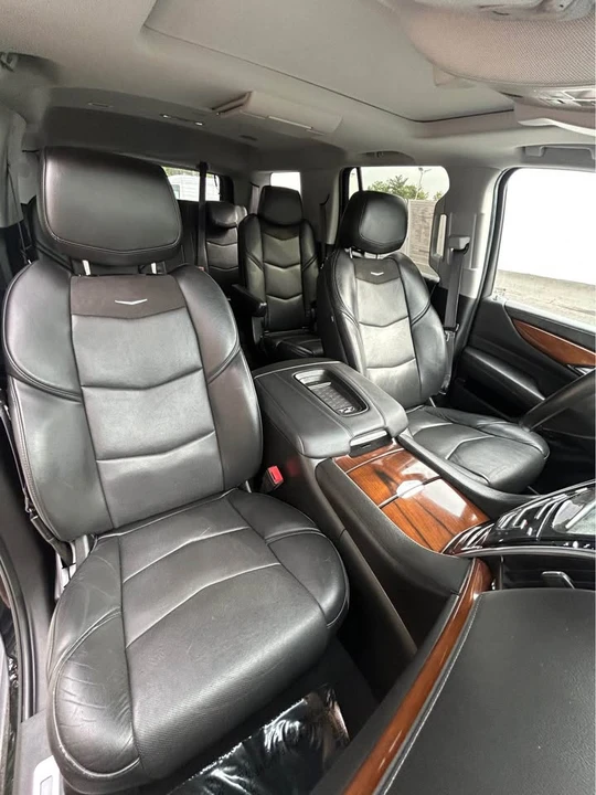 2017 Cadillac Escalade 4th Gen - Image 5 of 6