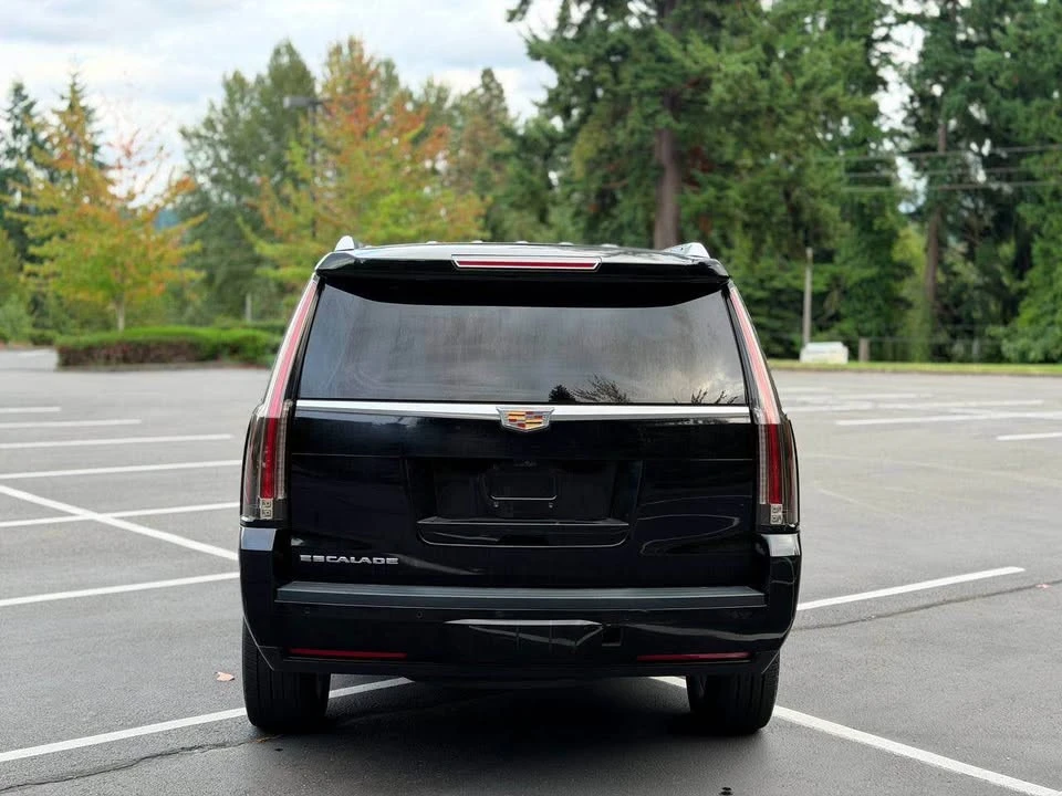 2017 Cadillac Escalade 4th Gen - Image 4 of 14