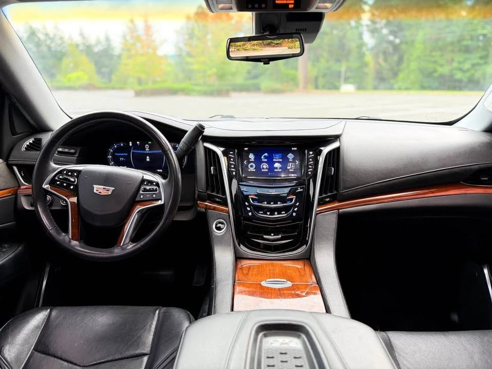 2017 Cadillac Escalade 4th Gen - Image 12 of 14