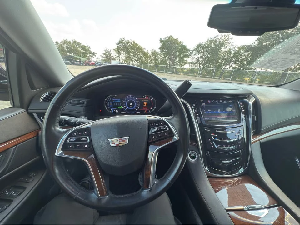 2017 Cadillac Escalade 4th Gen - Image 8 of 8