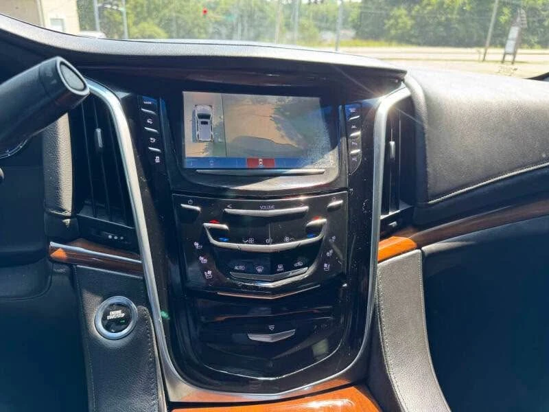2017 Cadillac Escalade 4th Gen - Image 13 of 13