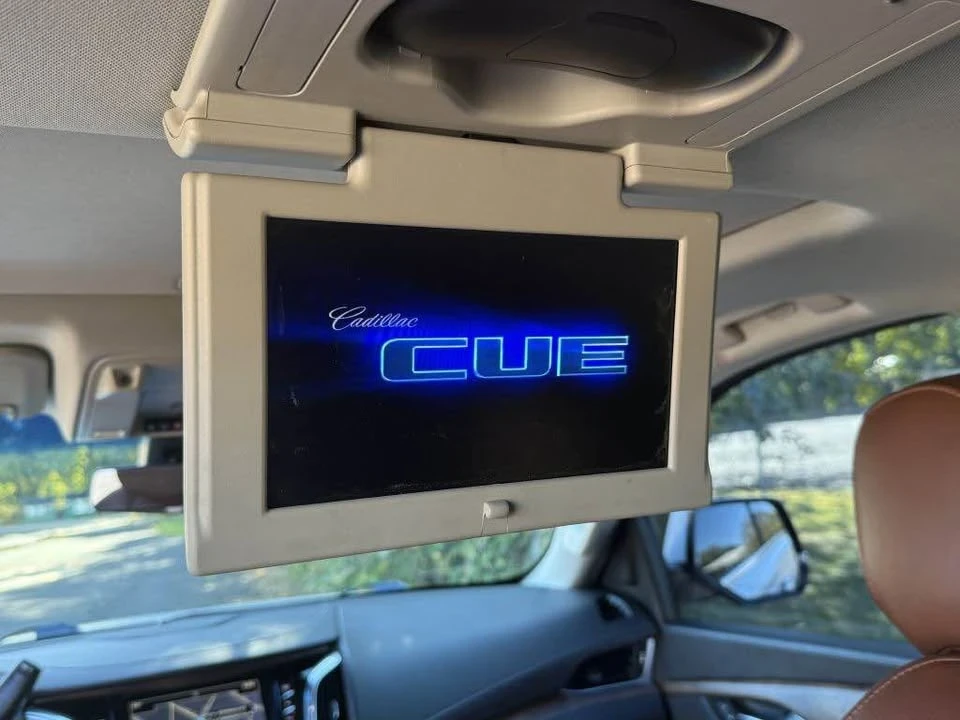 2017 Cadillac Escalade 4th Gen - Image 17 of 19