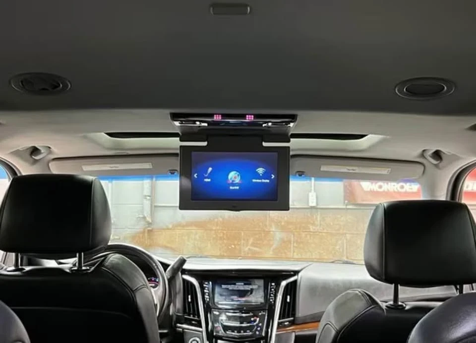 2017 Cadillac Escalade 4th Gen - Image 18 of 20