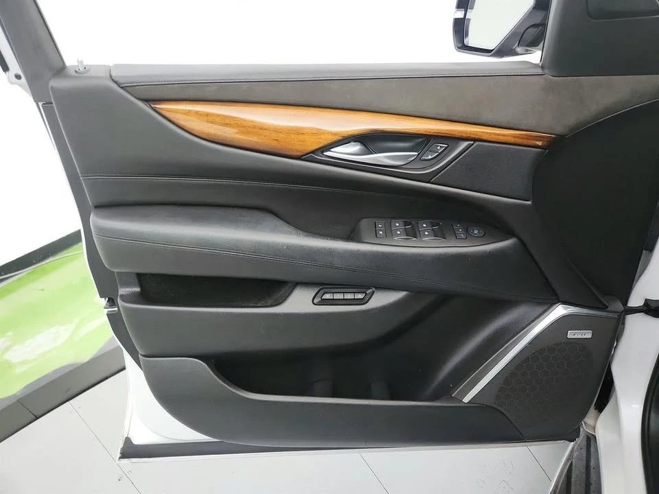 2017 Cadillac Escalade 4th Gen - Image 14 of 20
