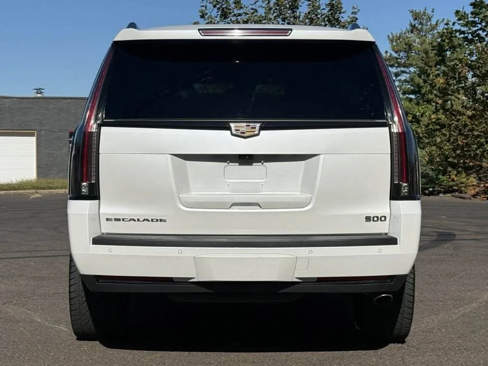 2017 Cadillac Escalade 4th Gen - Image 3 of 19