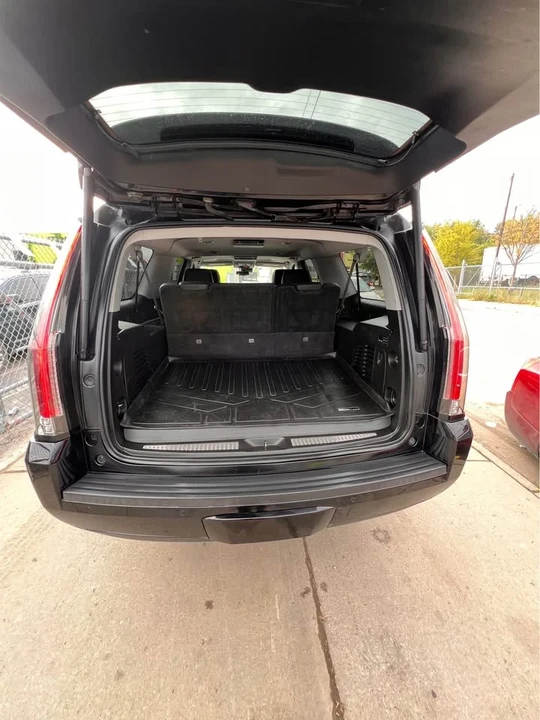 2017 Cadillac Escalade 4th Gen - Image 17 of 17