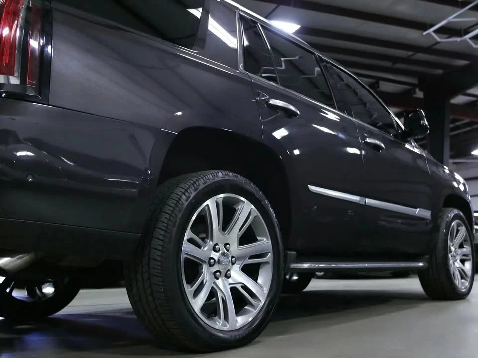 2017 Cadillac Escalade 4th Gen - Image 11 of 19