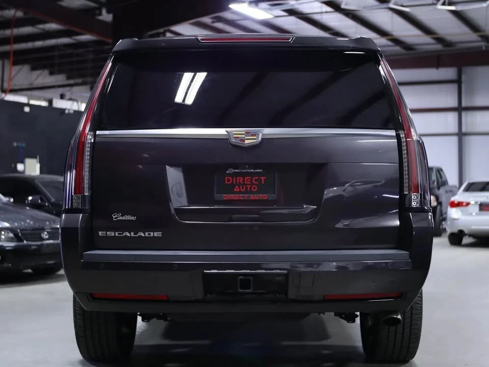 2017 Cadillac Escalade 4th Gen - Image 14 of 19