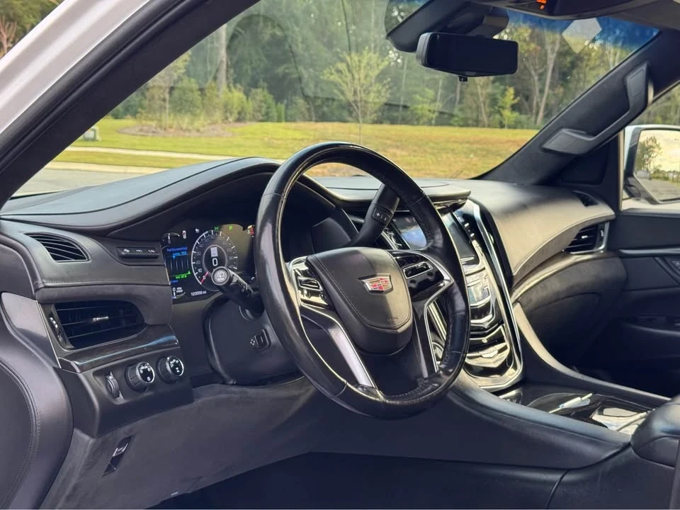 2017 Cadillac Escalade 4th Gen - Image 7 of 13