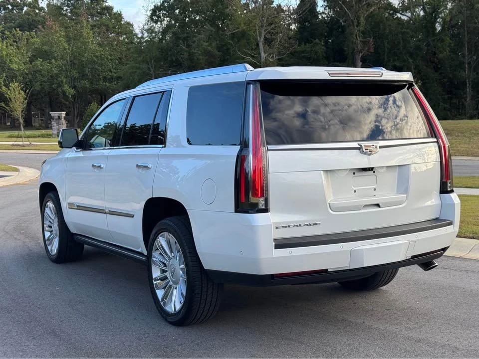 2017 Cadillac Escalade 4th Gen - Image 4 of 13