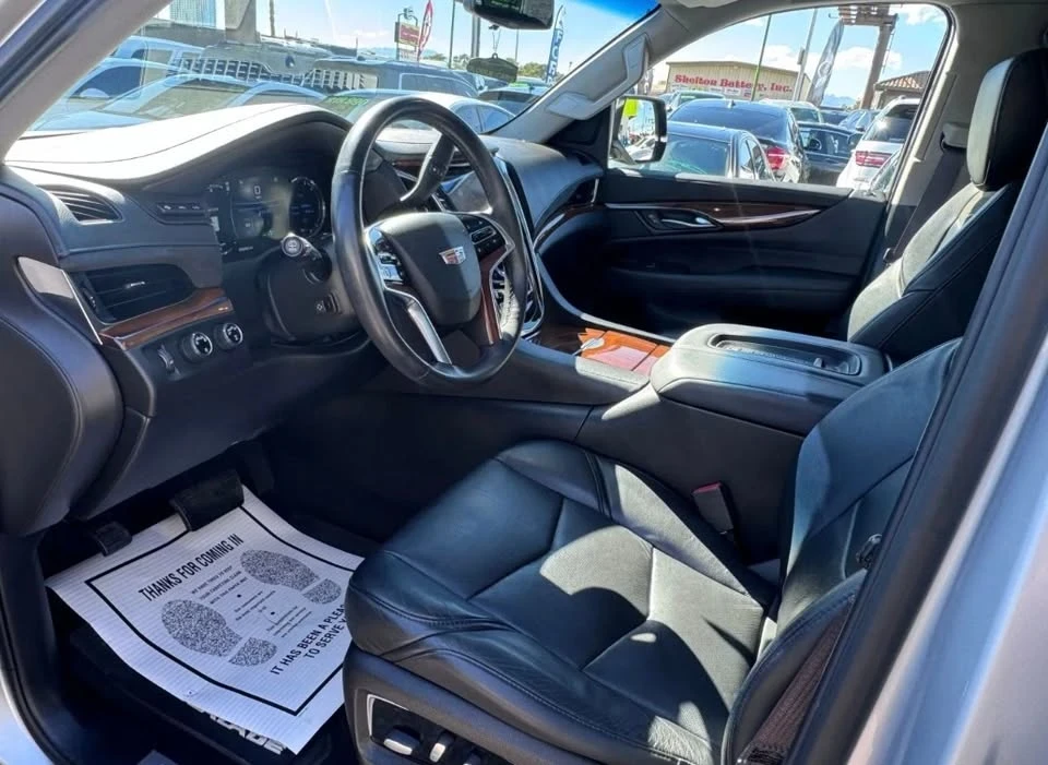 2017 Cadillac Escalade 4th Gen - Image 4 of 9
