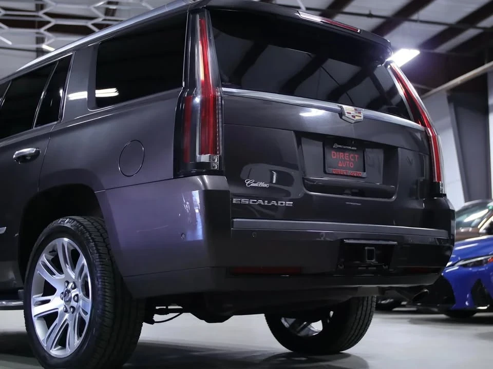 2017 Cadillac Escalade 4th Gen - Image 15 of 19