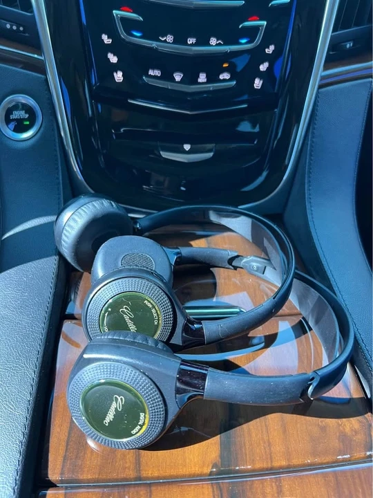 2017 Cadillac Escalade 4th Gen - Image 8 of 10