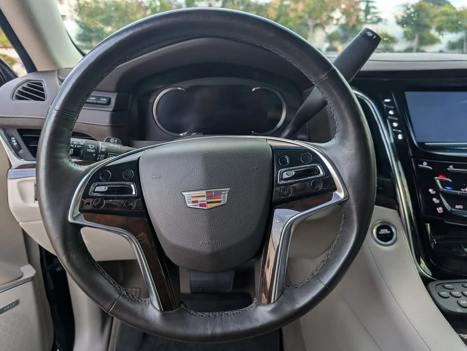 2017 Cadillac Escalade 4th Gen - Image 10 of 20