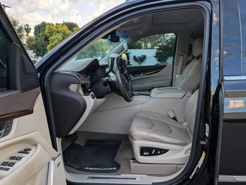 2017 Cadillac Escalade 4th Gen - Image 8 of 20