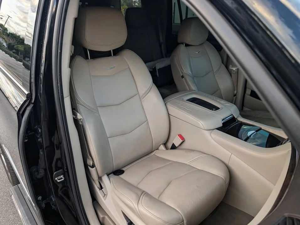 2017 Cadillac Escalade 4th Gen - Image 19 of 20