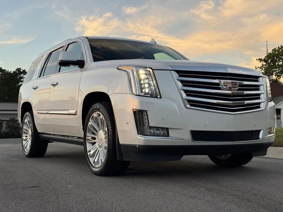 2017 Cadillac Escalade 4th Gen - Image 13 of 20