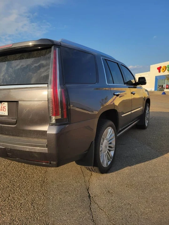 2017 Cadillac Escalade 4th Gen - Image 7 of 15