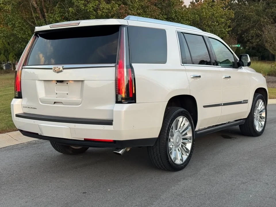 2017 Cadillac Escalade 4th Gen - Image 5 of 20