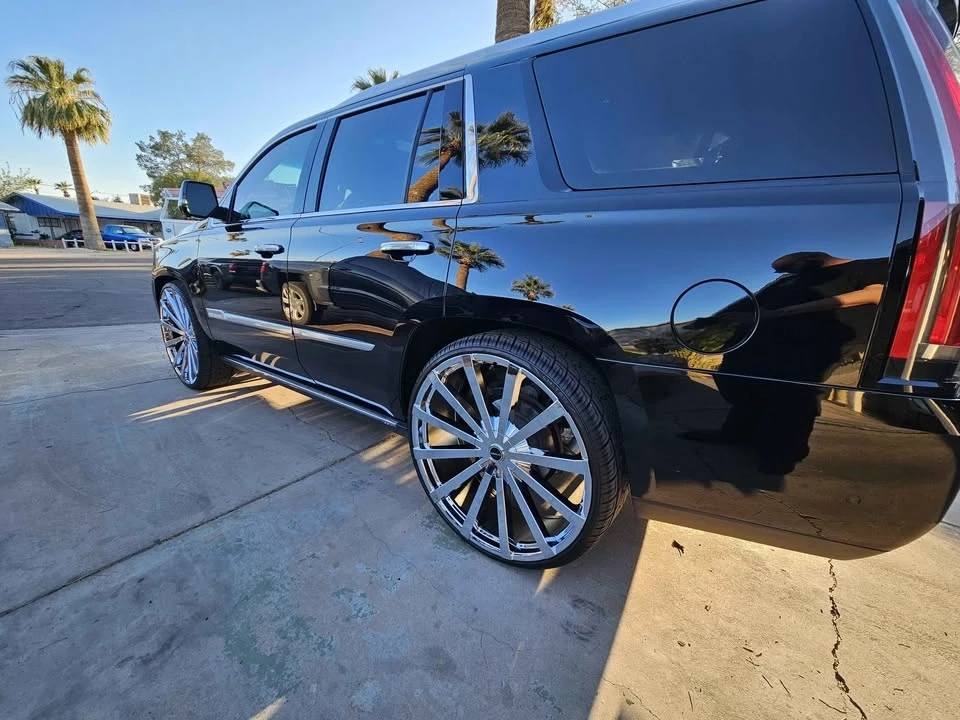 2017 Cadillac Escalade 4th Gen - Image 3 of 10