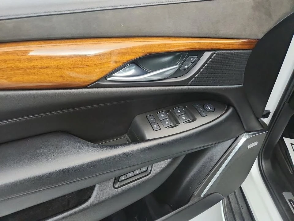 2017 Cadillac Escalade 4th Gen - Image 13 of 20