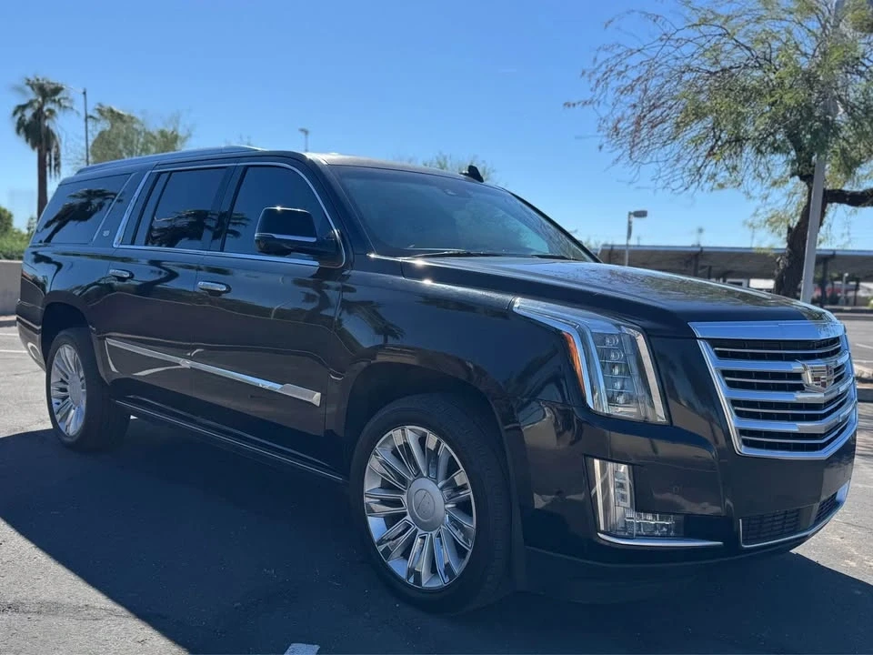 2017 Cadillac Escalade 4th Gen - Image 4 of 12