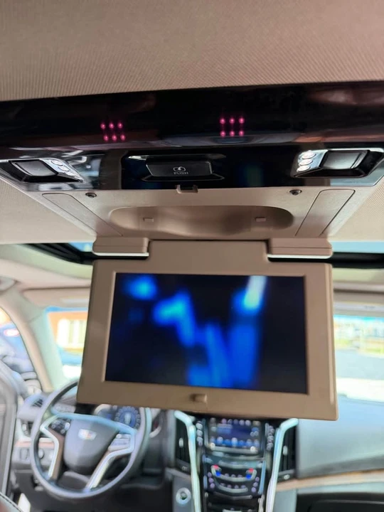 2017 Cadillac Escalade 4th Gen - Image 17 of 20