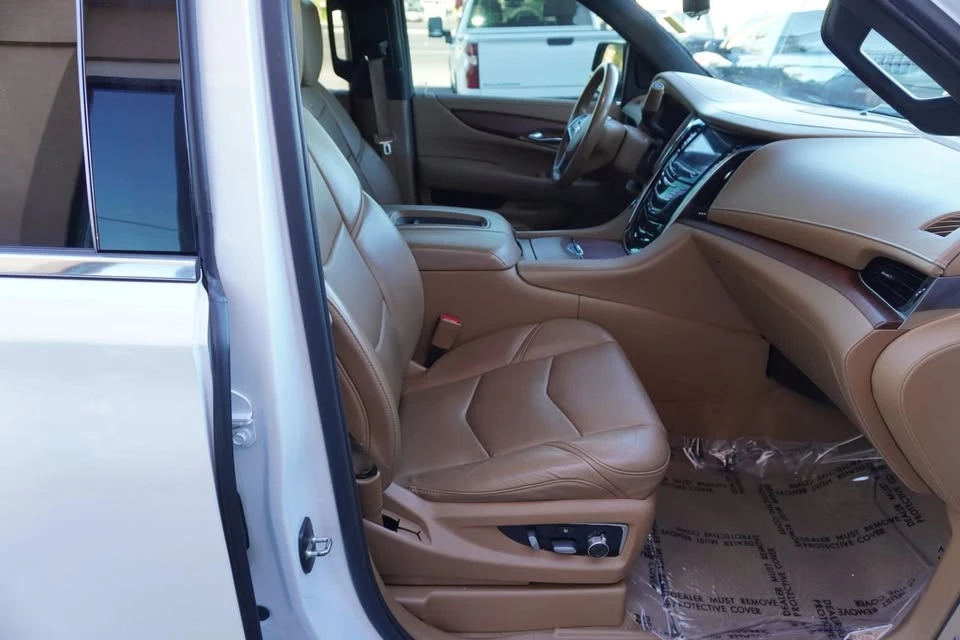 2017 Cadillac Escalade 4th Gen - Image 14 of 19