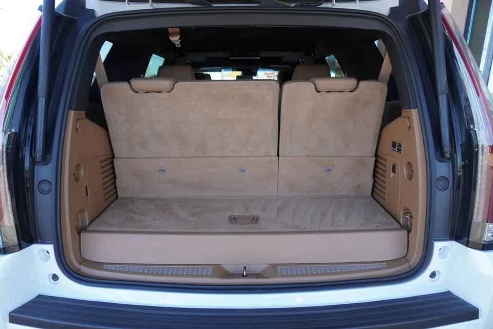 2017 Cadillac Escalade 4th Gen - Image 7 of 19