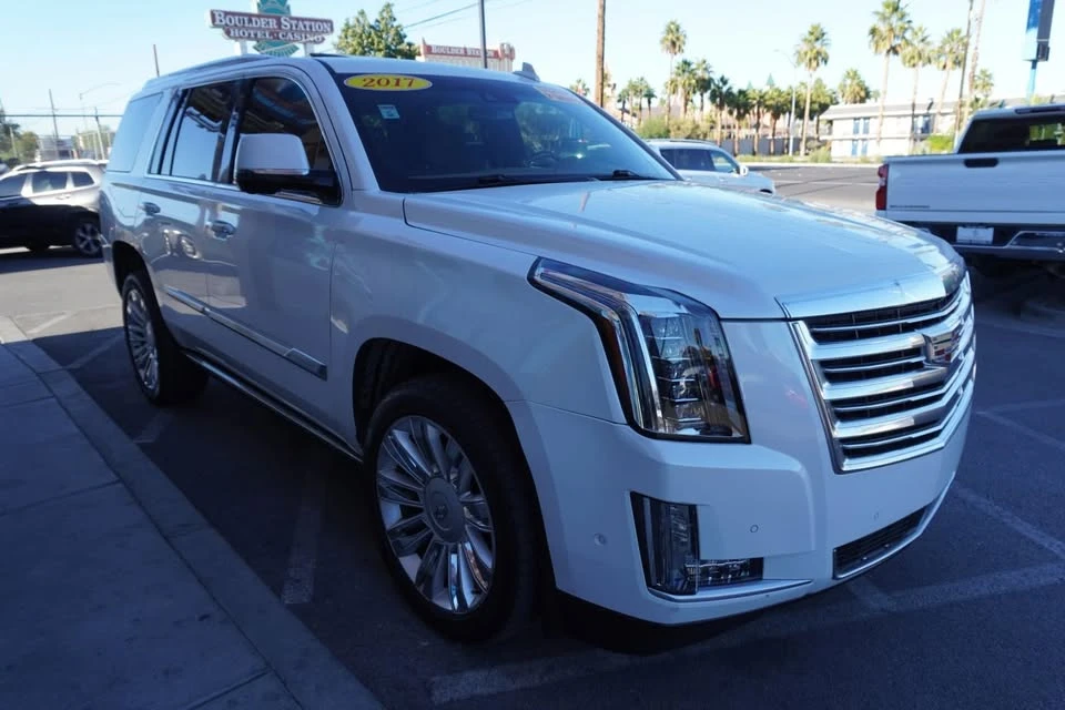 2017 Cadillac Escalade 4th Gen - Image 4 of 19
