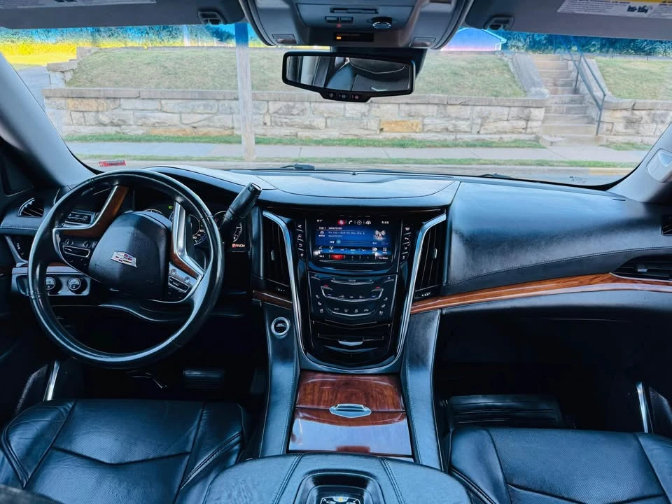 2017 Cadillac Escalade 4th Gen - Image 6 of 19