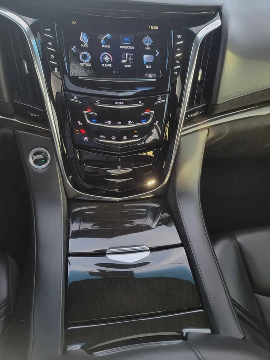 2017 Cadillac Escalade 4th Gen - Image 16 of 20