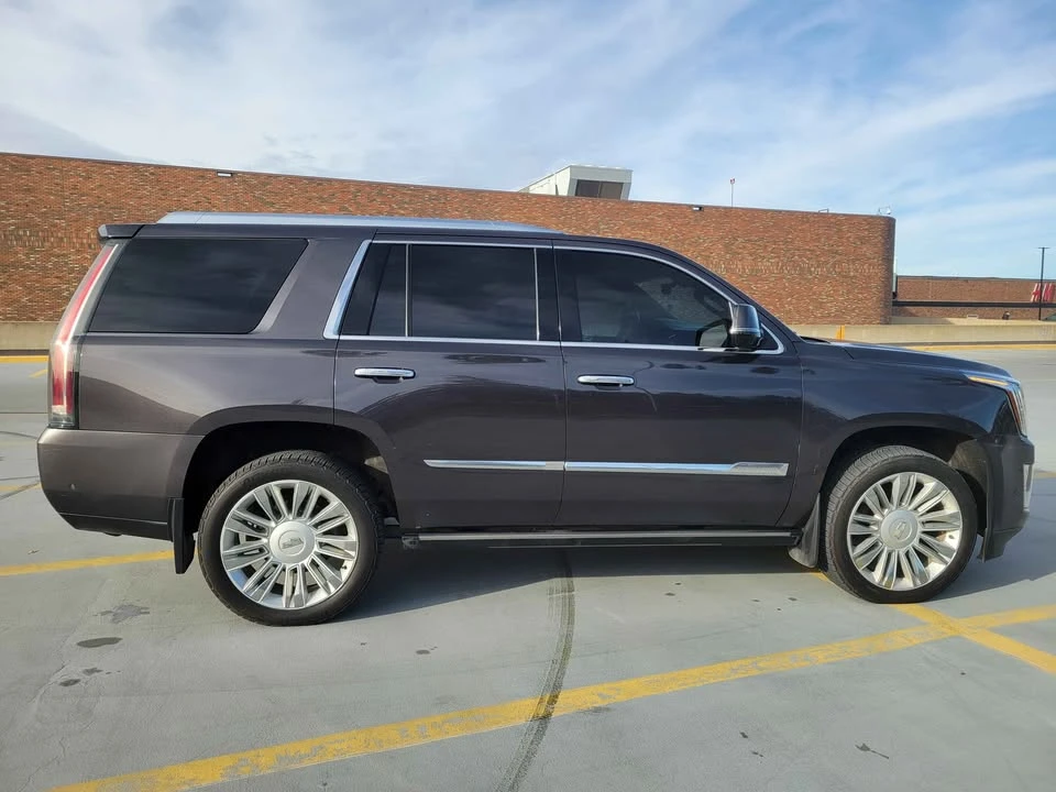 2017 Cadillac Escalade 4th Gen - Image 8 of 20
